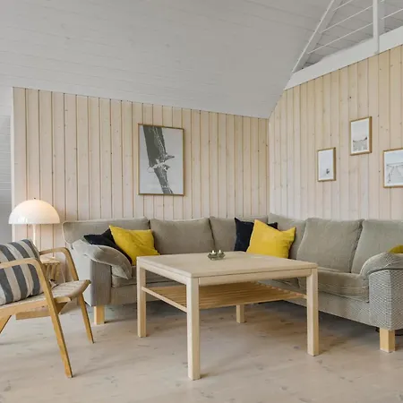 Lyngbo Holiday home Havrvig